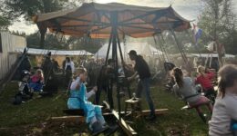 Steenwijk Buitenzinnig Draaimolen - foto aangeleverd