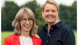 Directeuren Thea de Boer en Minke van der Veen van Zorggroep Oude en Nieuwe Land - foto aangeleverd