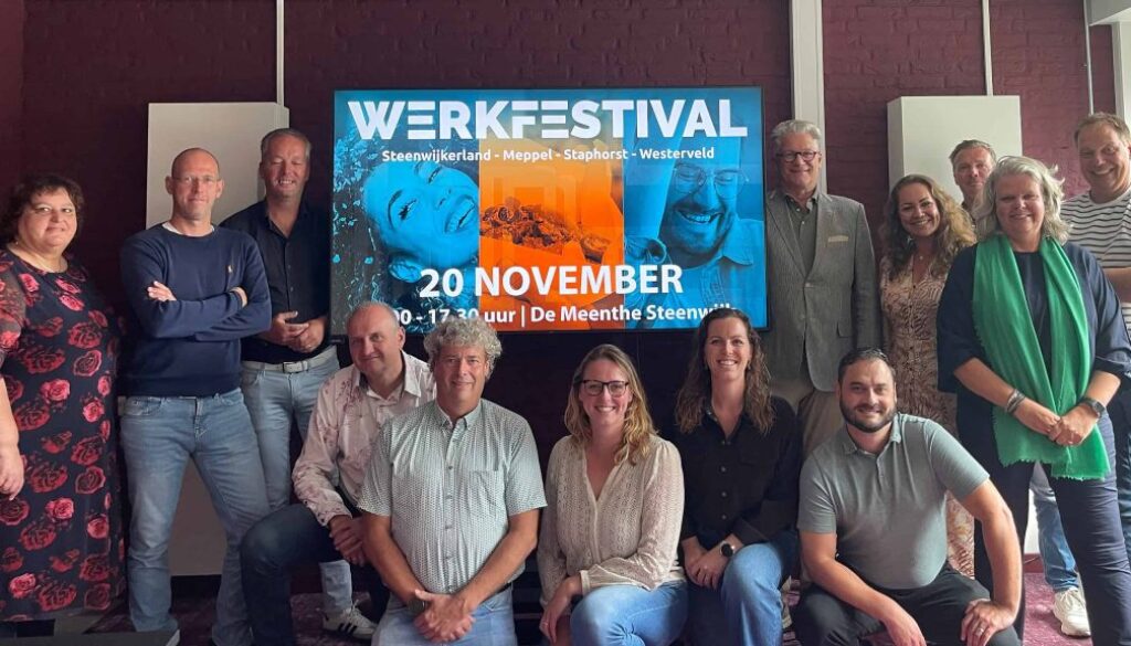 Vertegenwoordigers van ondernemersverenigingen, betrokken gemeentes en het WerkgeversServicepunt slaan handen ineen tijdens het Werkfestival – foto aangeleverd