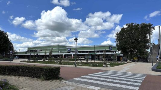 Intercitystation Steenwijk - foto Dirk Brans