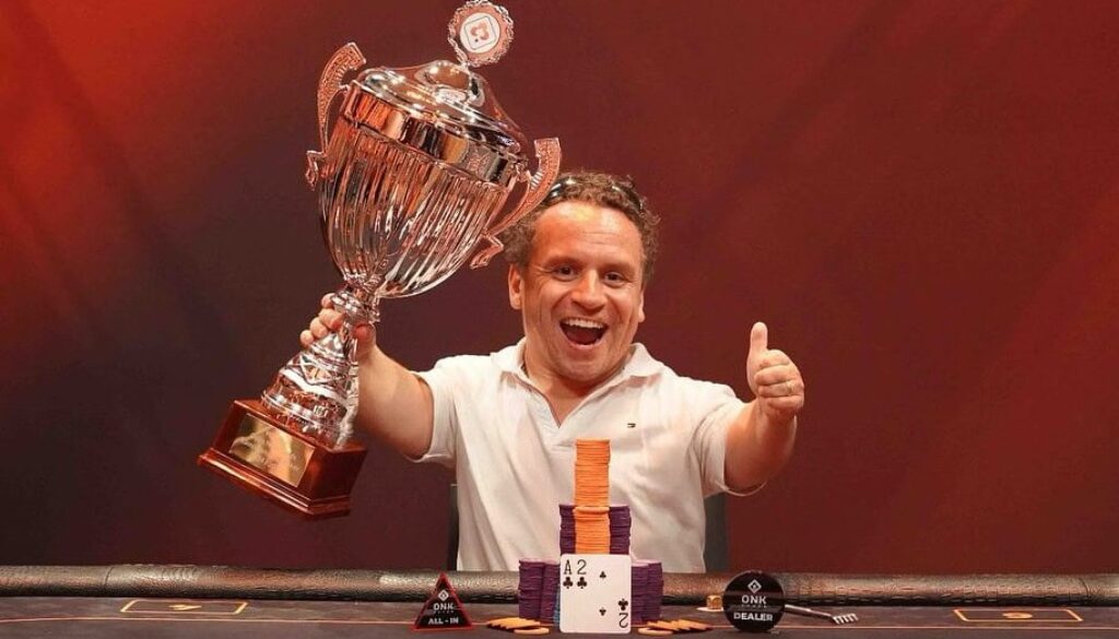 Robert van Twillert - Pokerkampioen van Nederland 24-25 - foto aangeleverd