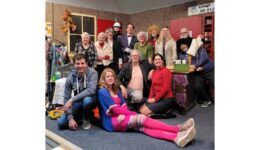 80-jarige toneelvereniging KnK Eesveen - foto aangeleverd