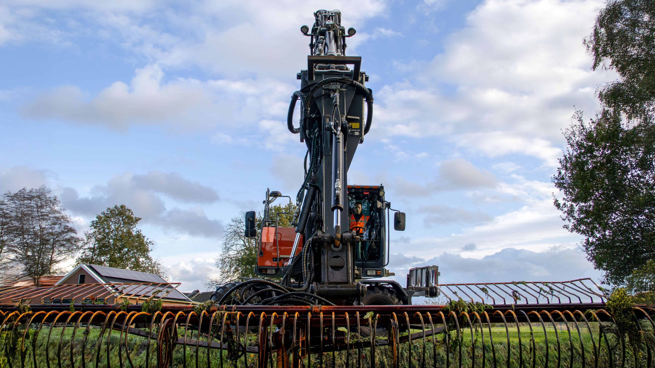 LGS MC Leica MC1 3D excavator dual stick - foto aangeleverd