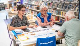 Inloopspreekuur Openbaar Vervoer - foto Jurian de Jong