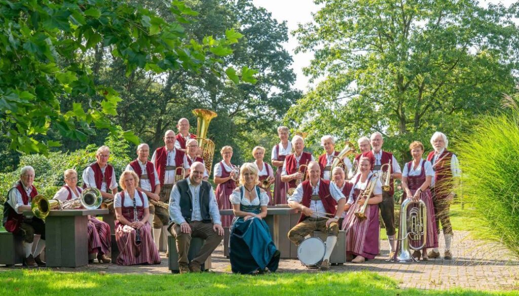 Dorfplatz-Musikanten - foto aangeleverd