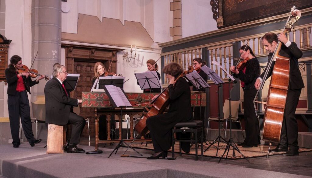 Ensemble Himmelsburg - foto Peter den Hartog