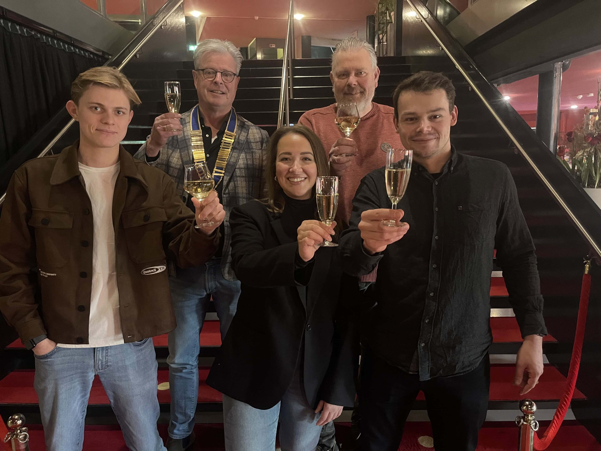 Proeven van de Regio Foto: bovenste rij van links naar rechts – Eric Broekaart en Bert Marinus Foto: onderste rij van links naar rechts: Mats Bruinewoud , Catharina de Boer en Joep Kranendonk - foto aangeleverd