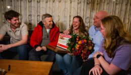 Danny en Anouk winnen 1 miljoen euro bij de Postcode Loterij - foto Jurgen Jacob Lodder