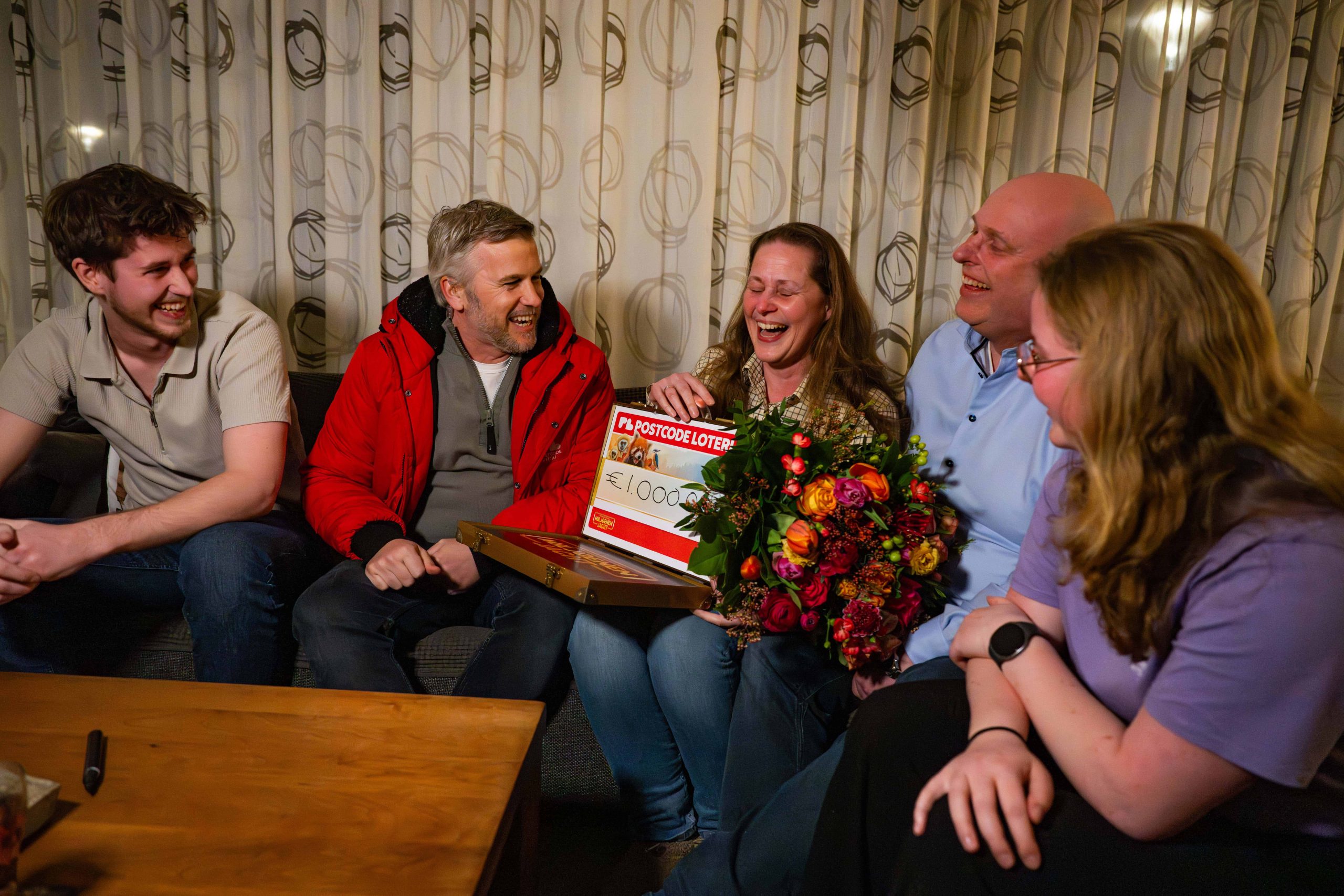 Danny en Anouk winnen 1 miljoen euro bij de Postcode Loterij - foto Jurgen Jacob Lodder