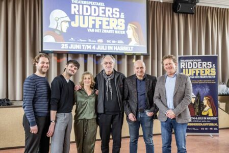 Kick off Hasselt - foto Kasper Veenstra