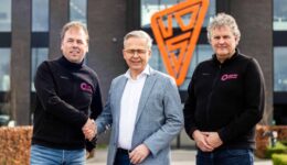 Ondertekening Bloemencorso Sint Jansklooster - foto aangeleverd