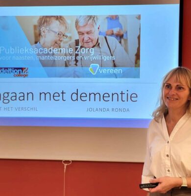 Workshop Omgaan met dementie - docent Jolanda - foto aangeleverd