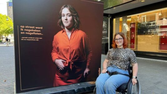 RenskeZomer-wil met expositie leven met beperking laten zien (foto RTV Oost)