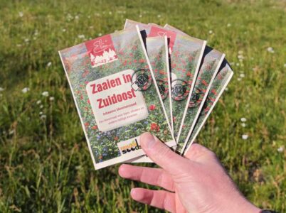 Zakjes inheems bloemen zaad Zaaien in Zuidoost - foto aangeleverd