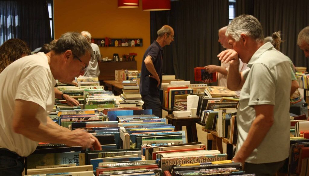 Boekenmarkt Lintjo (foto aangeleverd)