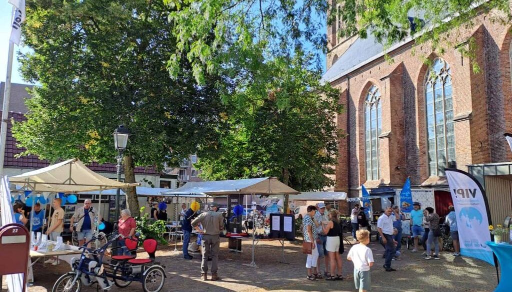 Vrijwilligers Activiteiten Markt (foto aangeleverd)