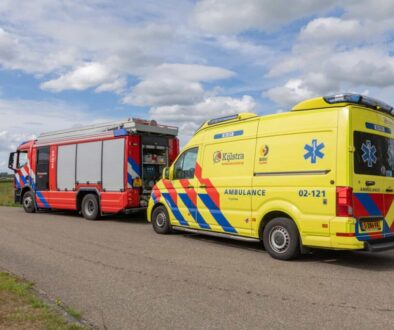 Brandweer en ambulance rukten uit naar Oldemarkt foto BTBmedia
