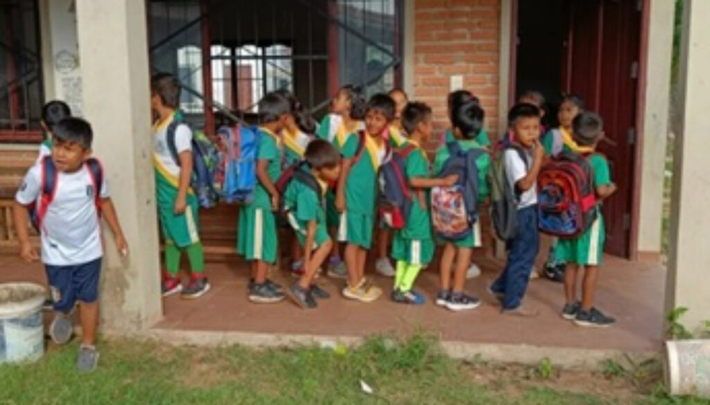 Help mee aan het bowuen van scholen in Bolivia (foto: aangeleverd).