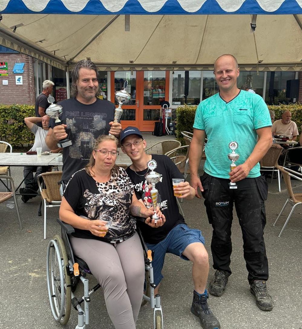 Prijswinnars paling roken (foto aangeleverd)