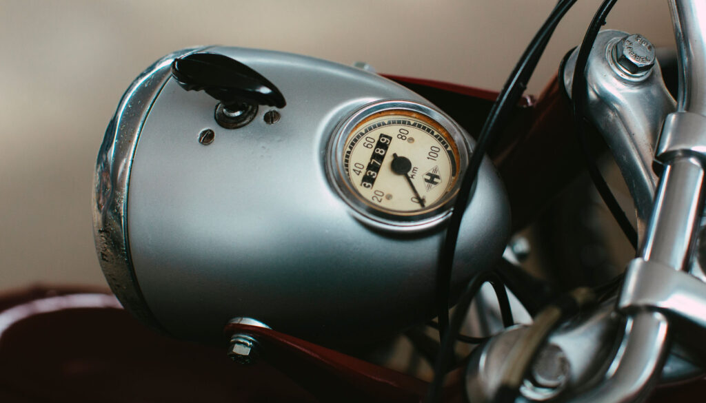 Klassieke motoren Basse foto Pexels