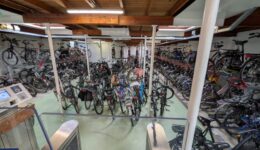 NS fietsenstalling Station Steenwijk op en dag met nog wat ruimte Foto De Werven