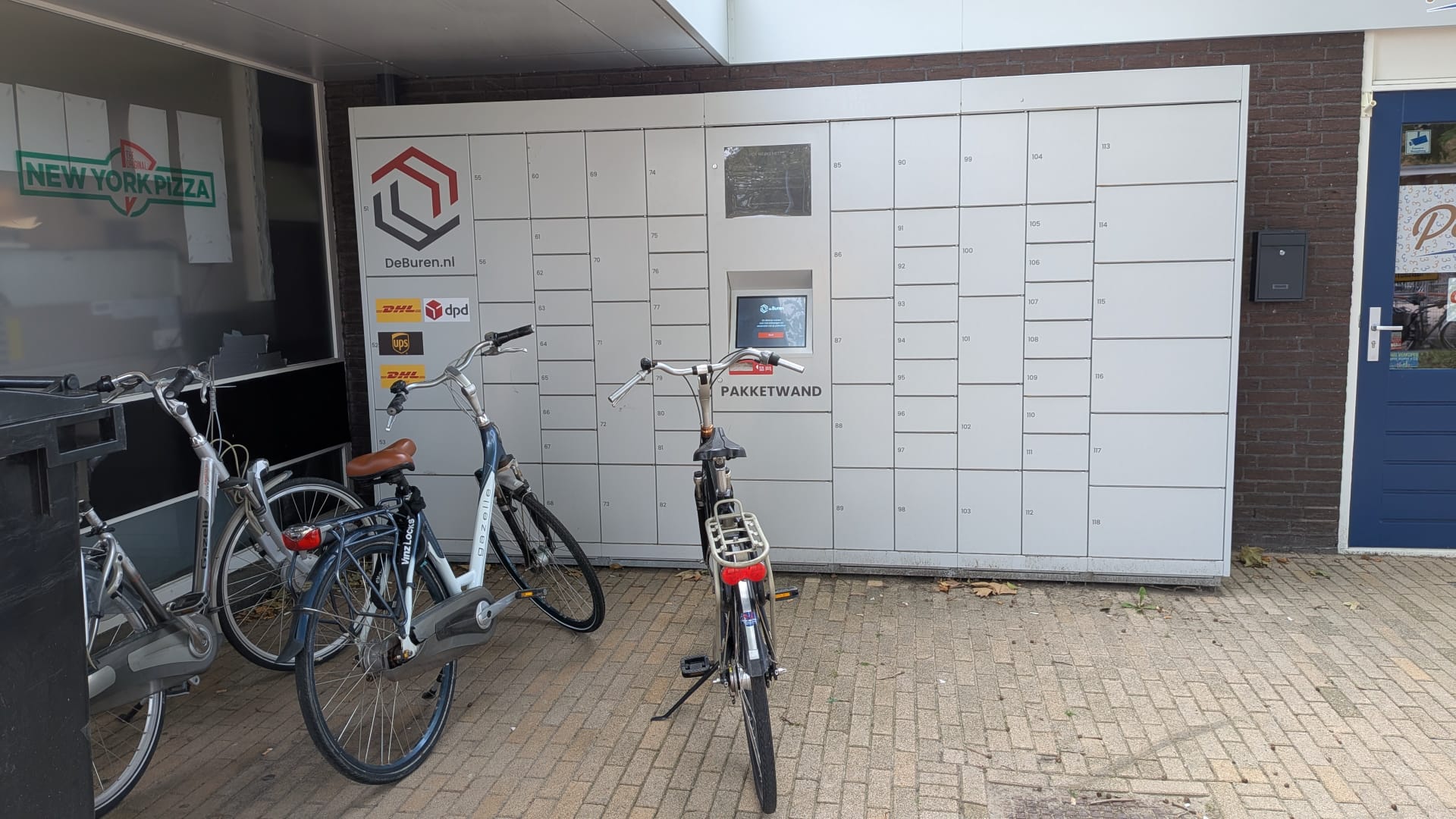 Pakketmuur station foto De Werven