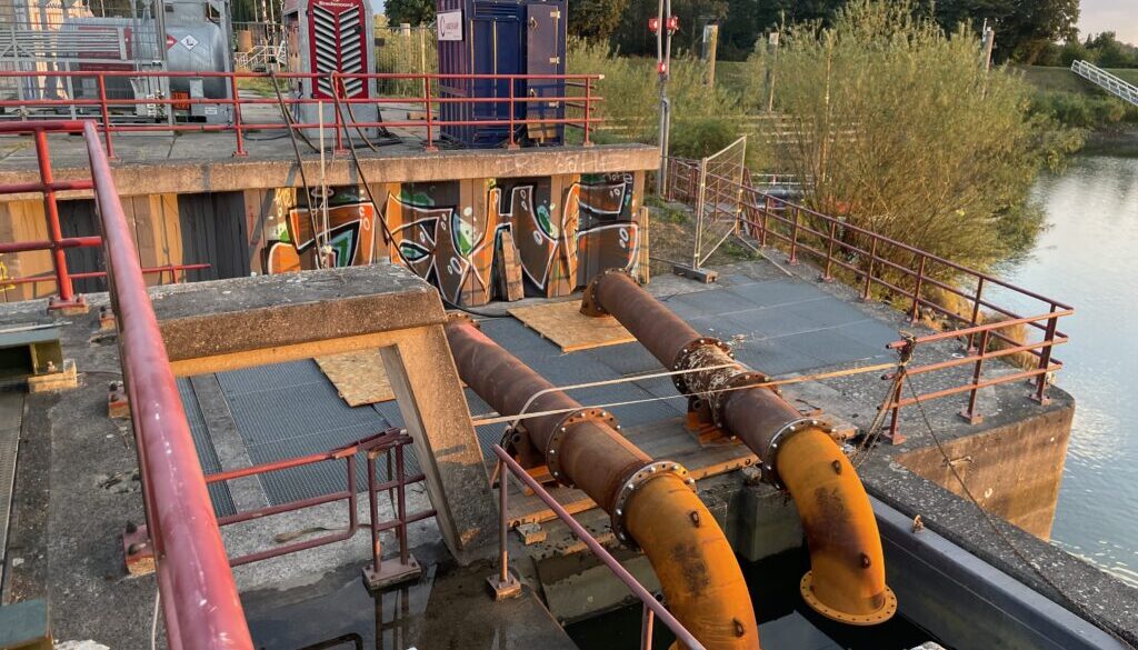 Tijdelijke pompinstallatie gemaal Ankersmit Deventer (foto Waterschap Drents Overijsselse Delta)