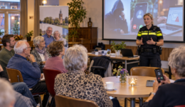 Veiligheidsavond in Oldemarkt (foto AI gemaakt)