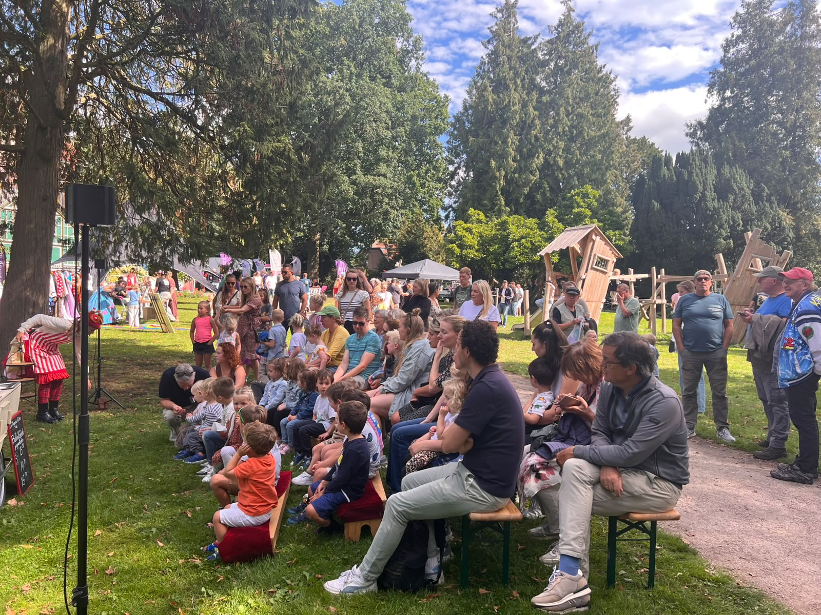 Voorstelling in Park Rams Woerthe tijdens Kopje Cultuur foto_ Luid & Duidelijk Media