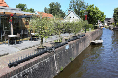 Kademuren Ossenzijl (foto provincie Overijssel)