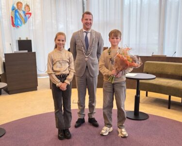 Femke Klaassen, Burgemeester Jouke Spoelstra en Hero Sieders