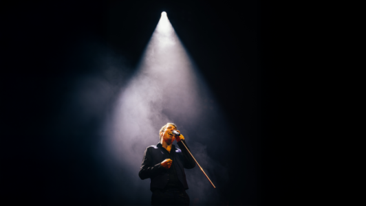 Promobeeld Queen Must Go On All About The Hits (foto SetVexy)