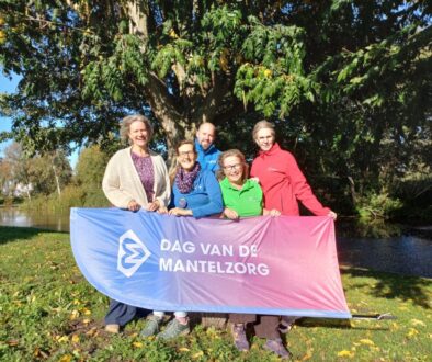 Werkgroep Dag van de Mantelzorg 2026 met vlnr: Linda Bult, Paula Bierma, Hugo Snip, Sandra Lampe en Marielle Prins (foto aangeleverd)